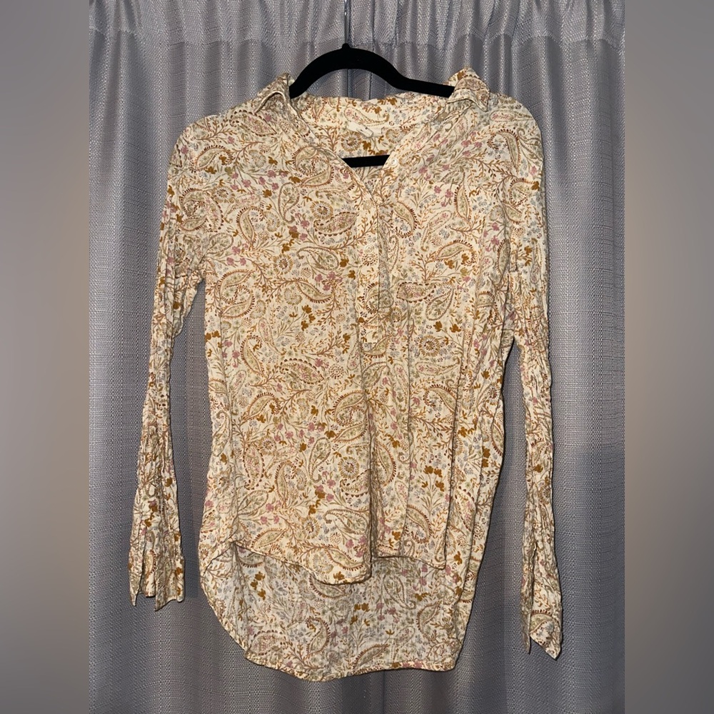 a.n.a, Size S, Paisley Button Up, Cream, orange, light blue, pink, and green